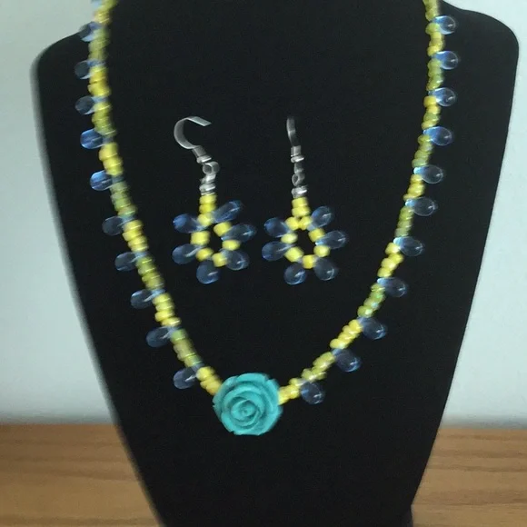 🌺2for$30Beautiful  glass beads set of necklace &earnings - Picture 6 of 6